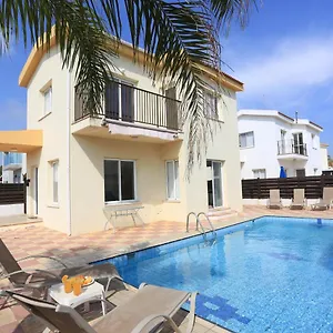 Villa Seabreeze By Trulycyprus, Ayia Napa
